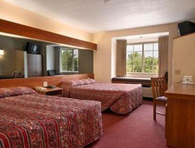 фото отеля Days Inn and Suites (Frontage Road)