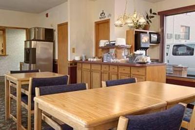 фото отеля Super 8 Motel Rapid City - Rushmore Road