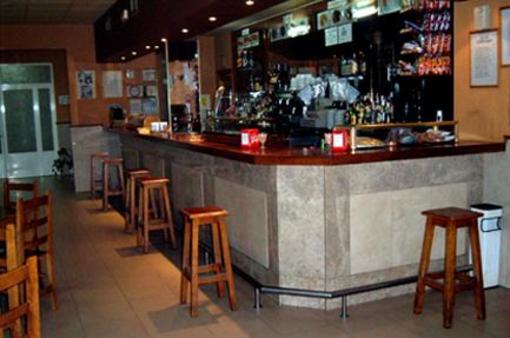 фото отеля Avenida del Sotillo Hotel La Lastrilla