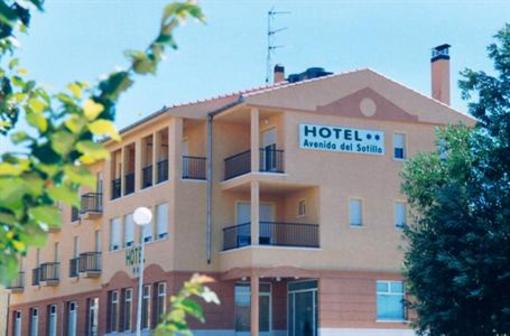 фото отеля Avenida del Sotillo Hotel La Lastrilla