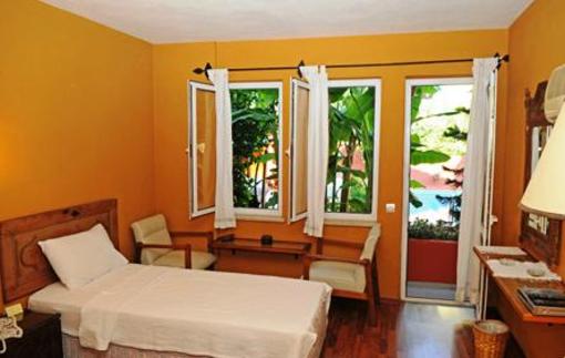 фото отеля Yonca Resort Gocek
