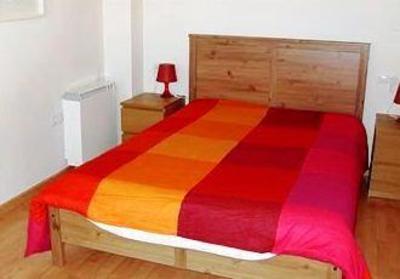 фото отеля Apartamentos Habitat Premier
