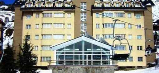фото отеля Apartamentos Habitat Premier