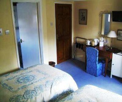 фото отеля The Finches Bed & Breakfast Marlborough (England)