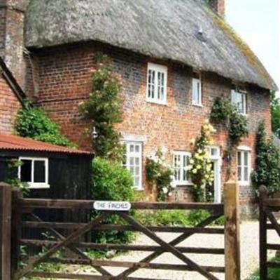 фото отеля The Finches Bed & Breakfast Marlborough (England)
