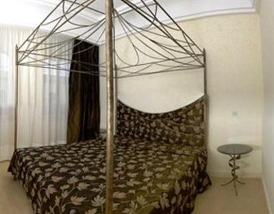 фото отеля Vulturul Negru Hotel Oradea