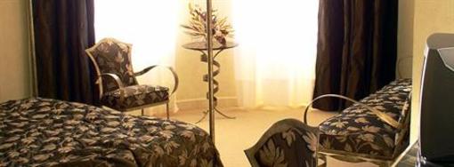 фото отеля Vulturul Negru Hotel Oradea
