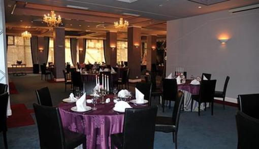 фото отеля Hotel Dumbrava