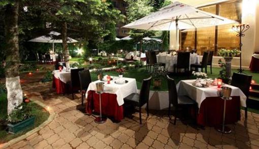 фото отеля Hotel Dumbrava
