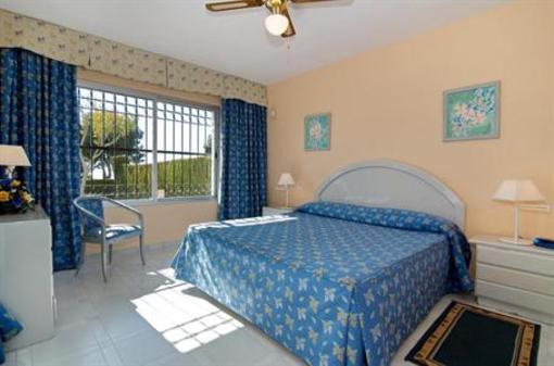 фото отеля Miraflores Beach & Country Club