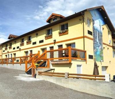 фото отеля Elizabeth Lake Lodge
