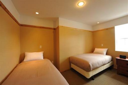 фото отеля Elizabeth Lake Lodge