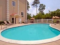 Baymont Inn & Suites Conroe