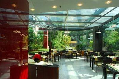 фото отеля Hilton Garden Inn Bari