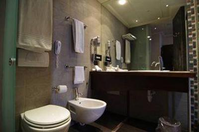 фото отеля Hilton Garden Inn Bari