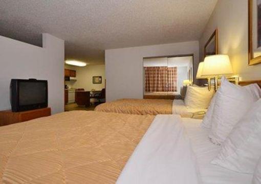 фото отеля Mainstay Suites Cedar Rapids