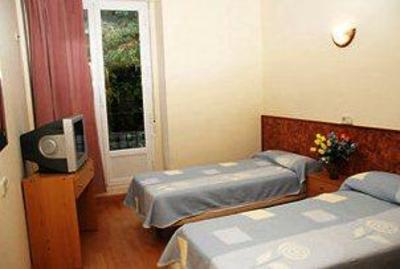 фото отеля Hostal Camino Madrid