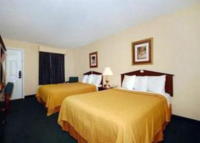 фото отеля Travelodge - Covington