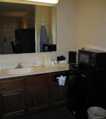 фото отеля Travelodge - Covington