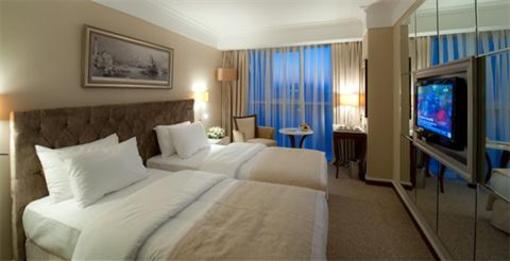 фото отеля CVK Hotels