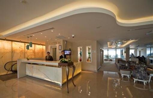 фото отеля CVK Hotels