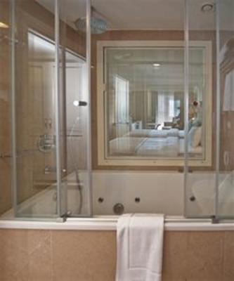 фото отеля CVK Hotels