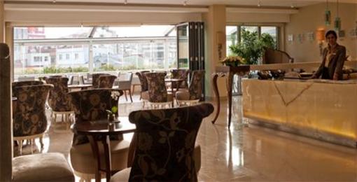 фото отеля CVK Hotels