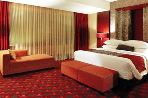 фото отеля Surya Hotel and Cottages