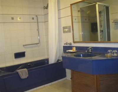 фото отеля Surya Hotel and Cottages