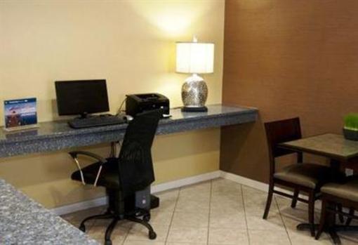 фото отеля Holiday Inn Express North Conway