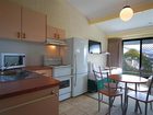 фото отеля Cedarwood Apartments