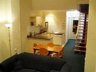 фото отеля Cedarwood Apartments