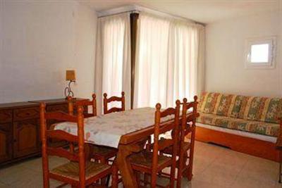 фото отеля Apartamentos Corcega Salou