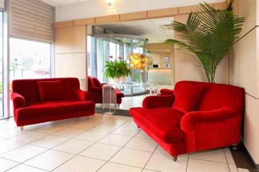 фото отеля Residhome Appart Hotel Occitania Toulouse