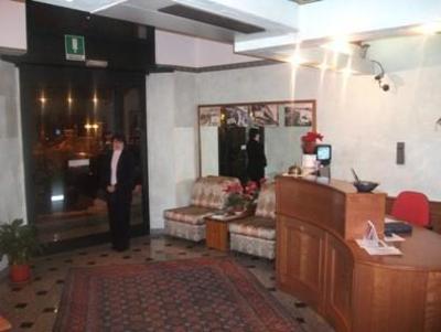 фото отеля Hotel Ristorante Alpi del mare