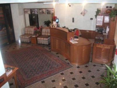 фото отеля Hotel Ristorante Alpi del mare