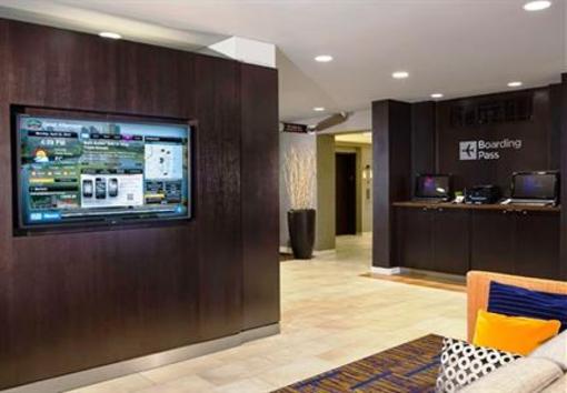 фото отеля Courtyard Miami Aventura Mall