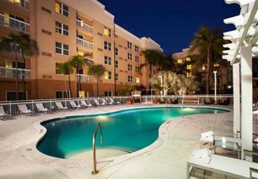 фото отеля Courtyard Miami Aventura Mall