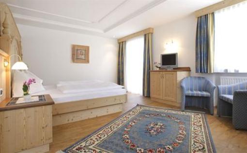 фото отеля Hotel Comploj