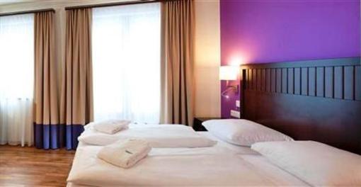 фото отеля Hotel Baerenhof