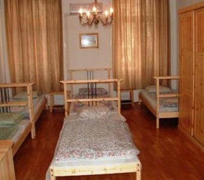 фото отеля 1st Apartments and Hostel