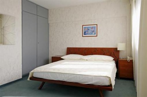 фото отеля Hotel Landhus Zurich