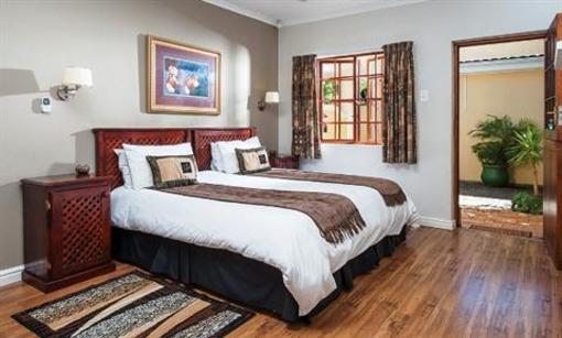 фото отеля Algoa Guesthouse Port Elizabeth