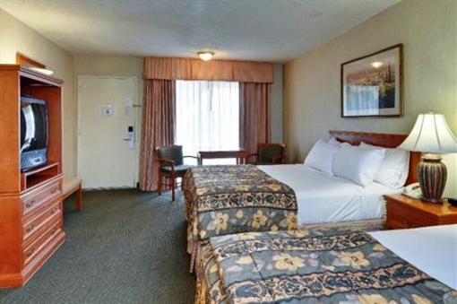 фото отеля Vagabond Inn Ventura