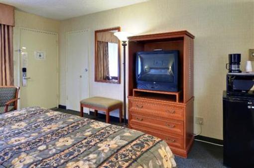 фото отеля Vagabond Inn Ventura