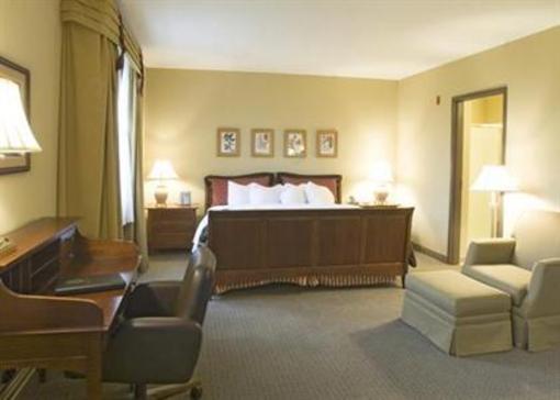 фото отеля Best Western Plus Louisville Inn & Suites