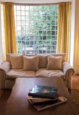 фото отеля L'Ambassade Petit Hotel Santiago
