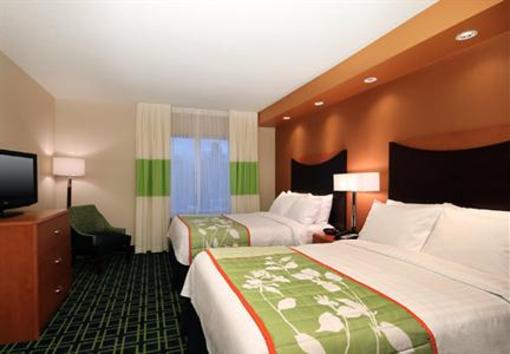 фото отеля Fairfield Inn & Suites Mahwah