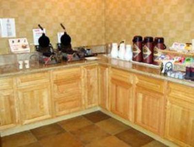 фото отеля BEST WESTERN Camarillo Inn