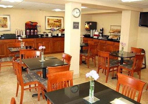 фото отеля Comfort Inn Wethersfield